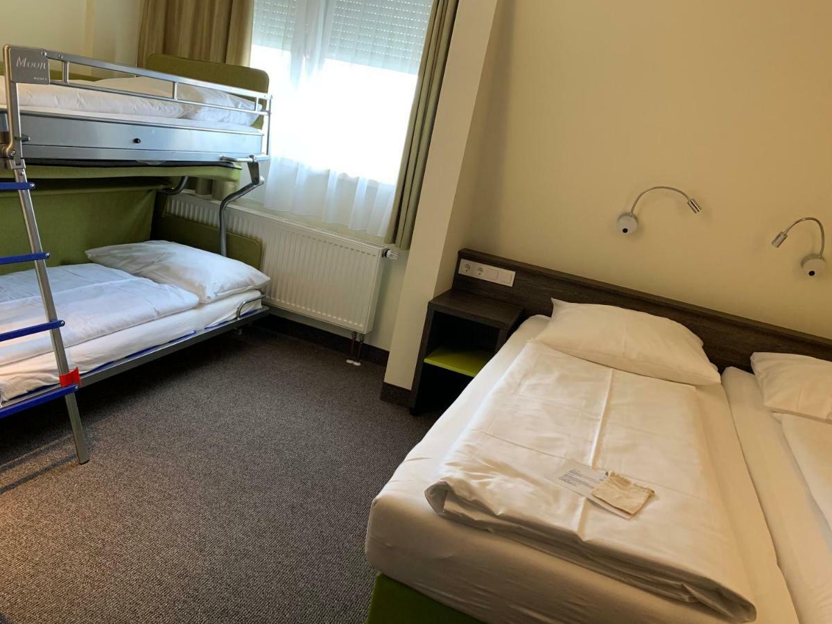 Behringers City Hotel Nuernberg ภายนอก รูปภาพ