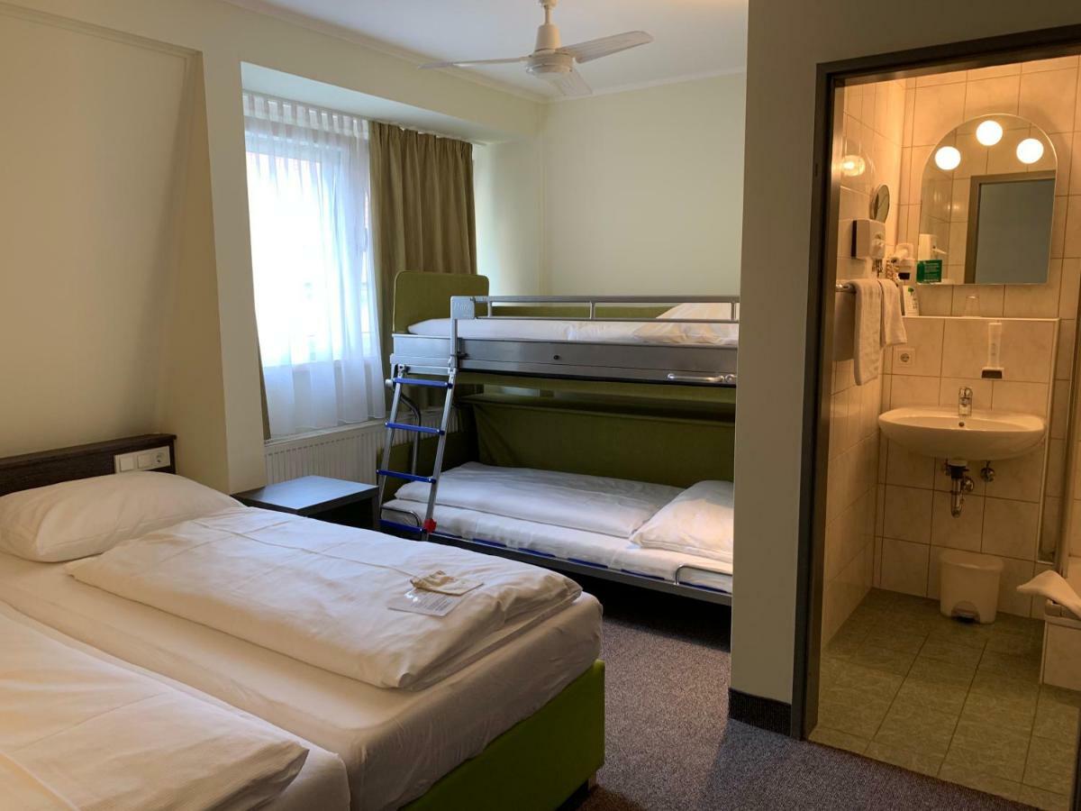 Behringers City Hotel Nuernberg ภายนอก รูปภาพ